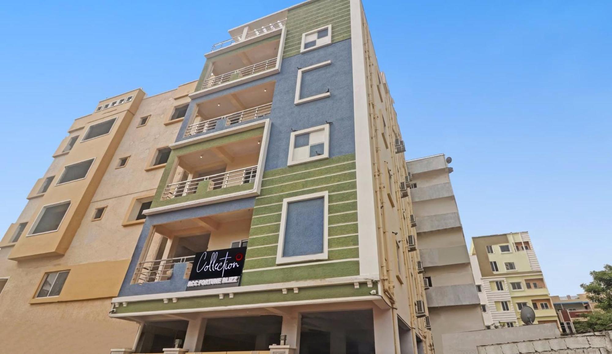 Hotel Super Townhouse Rcc Blizz Kondapur  Zewnętrze zdjęcie